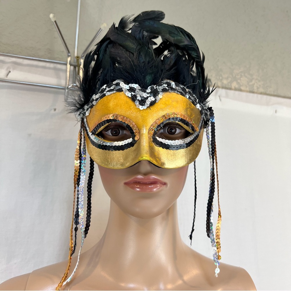 Warrior Goddess Feather Mask   OS. Gold Silver Black    Black feathers